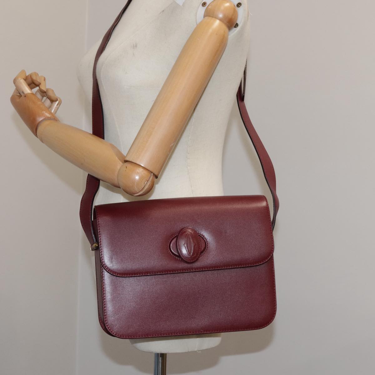 CARTIER Must Line Shoulder Bag Leather Bordeaux Gold Auth ki5230