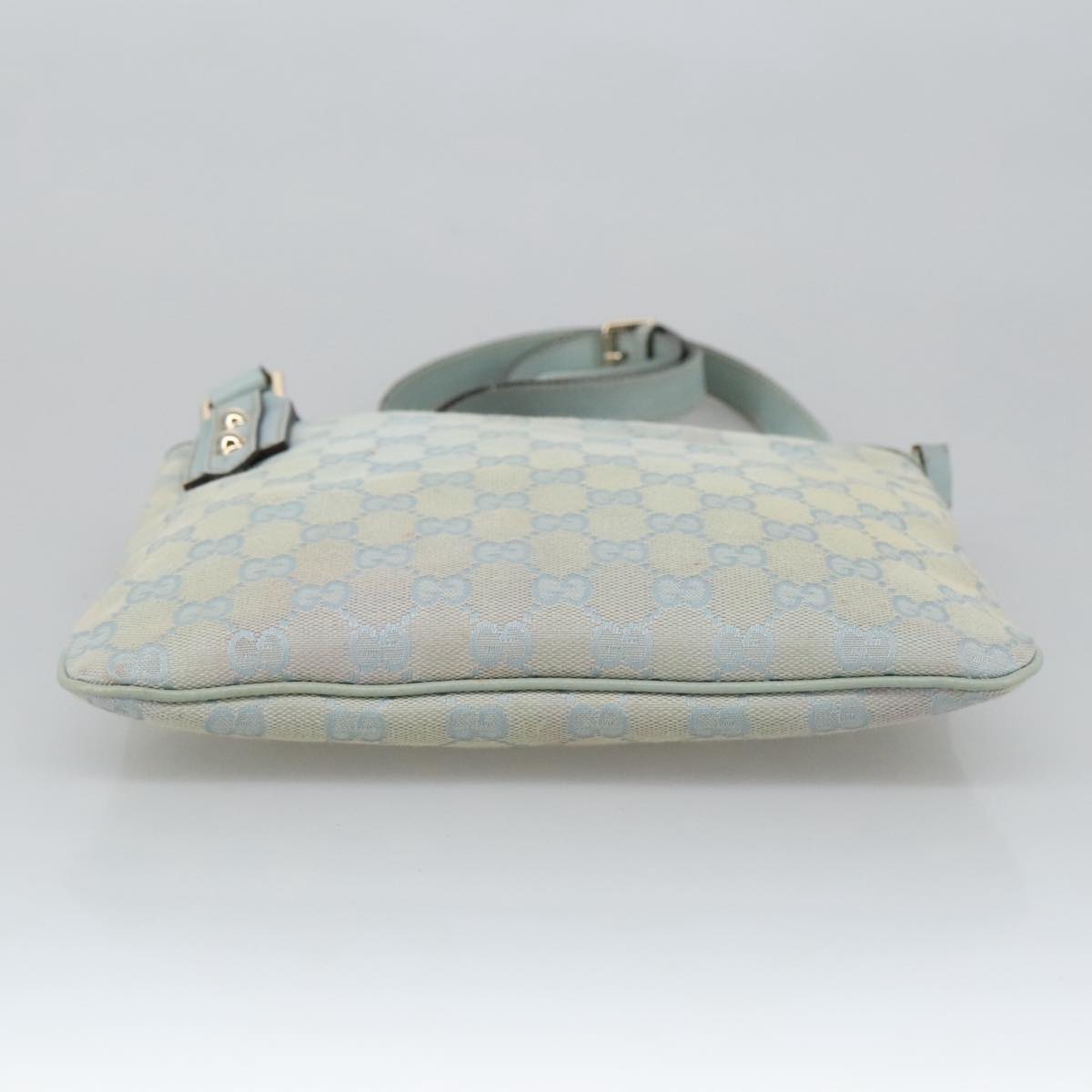 GUCCI GG Canvas Shoulder Bag Light Blue Gold 257246 Auth ki5234