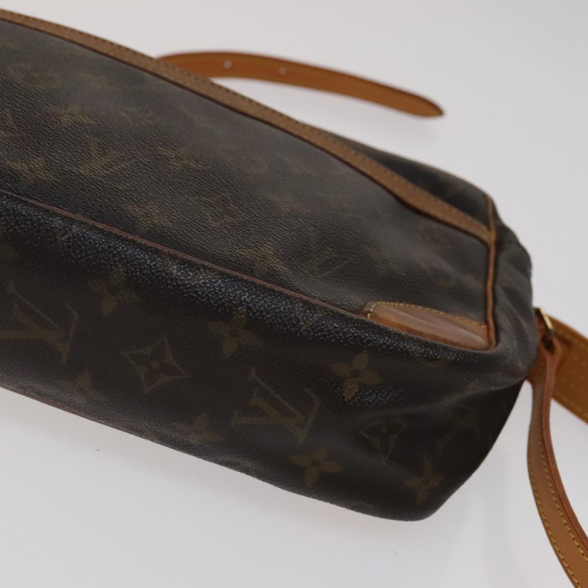 LOUIS VUITTON Monogram Trocadero 27 Shoulder Bag M51274 LV Auth ki5275
