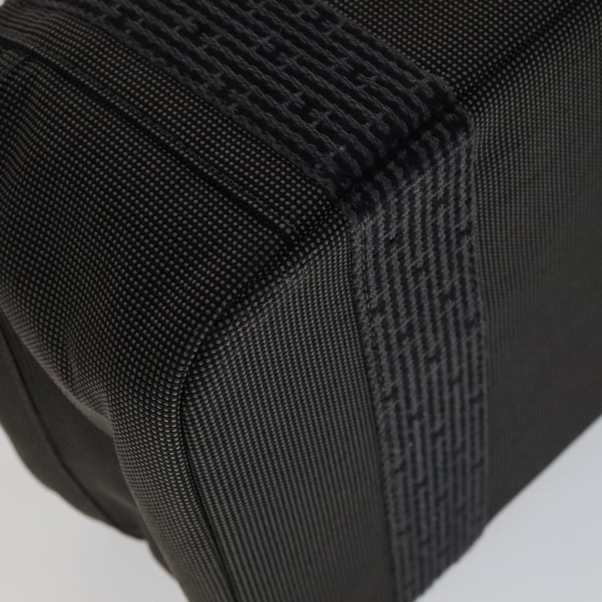 HERMES Vanity Her Line Cosmetic Pouch Canvas Gray Auth ki5324