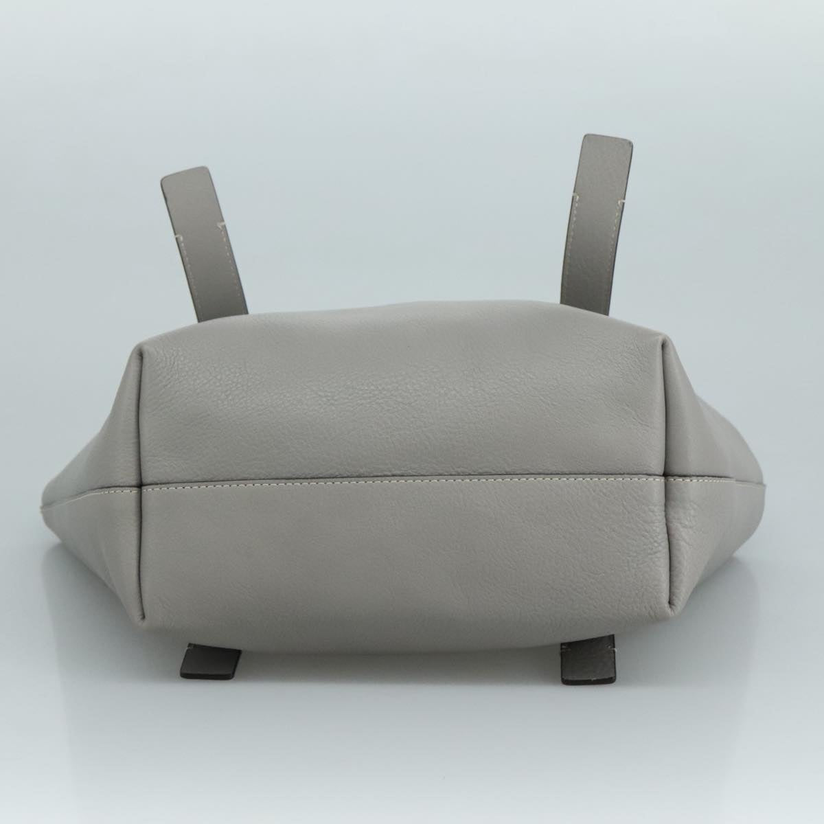 Chloe Darryl Tote Bag Leather Gray Gold Auth ki5336V