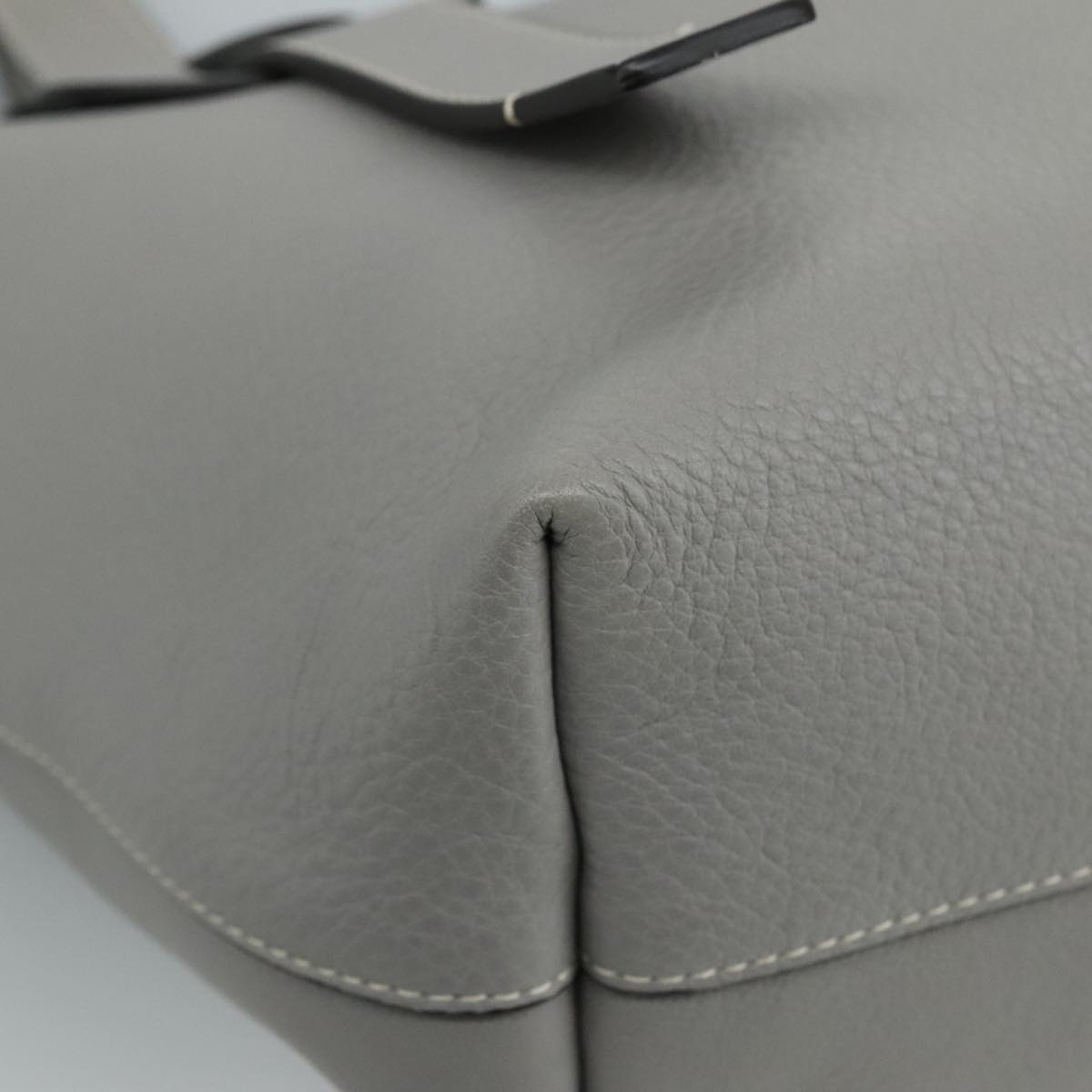 Chloe Darryl Tote Bag Leather Gray Gold Auth ki5336V