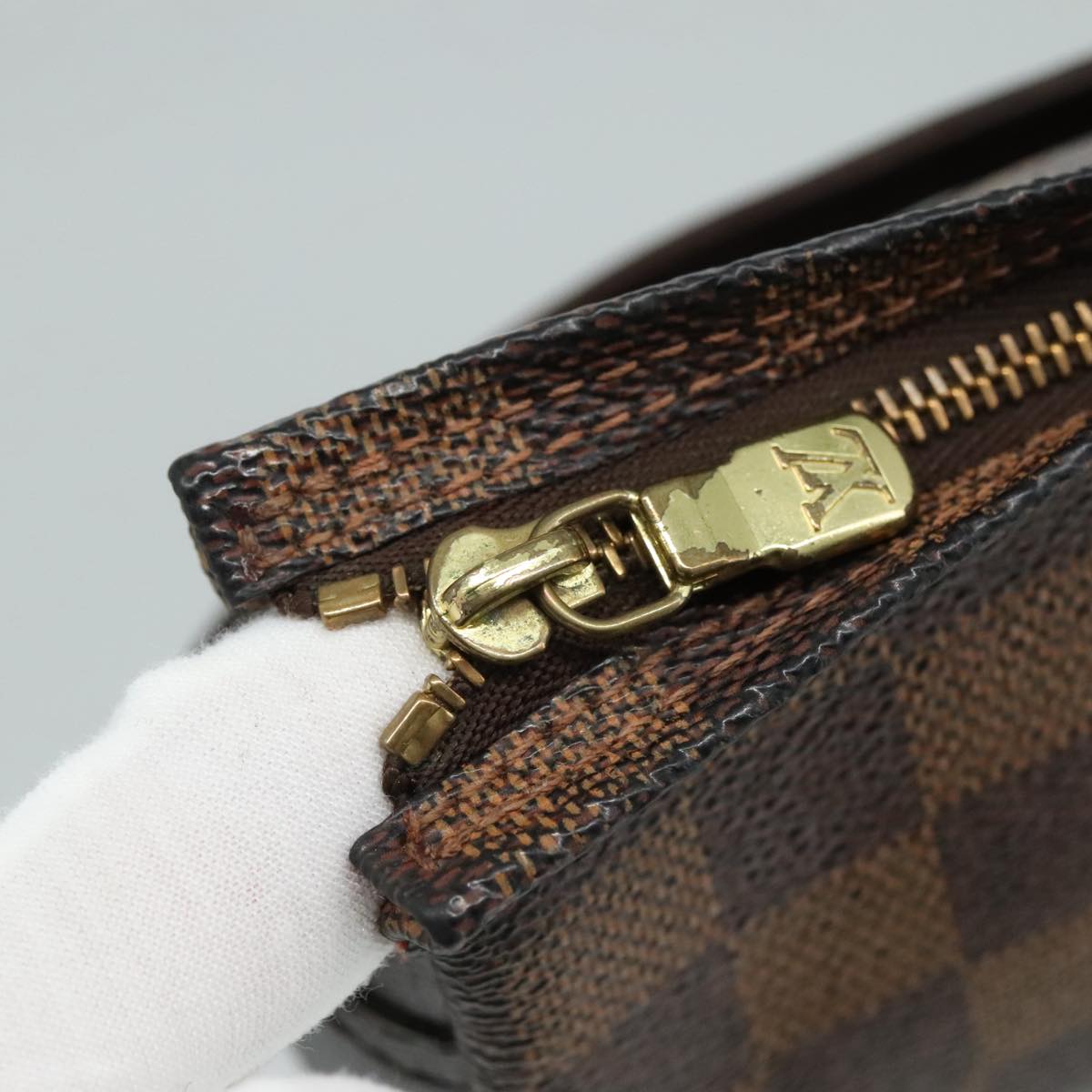 LOUIS VUITTON Damier Ebene Trousse Makeup Pouch N51982 LV Auth ki5364A