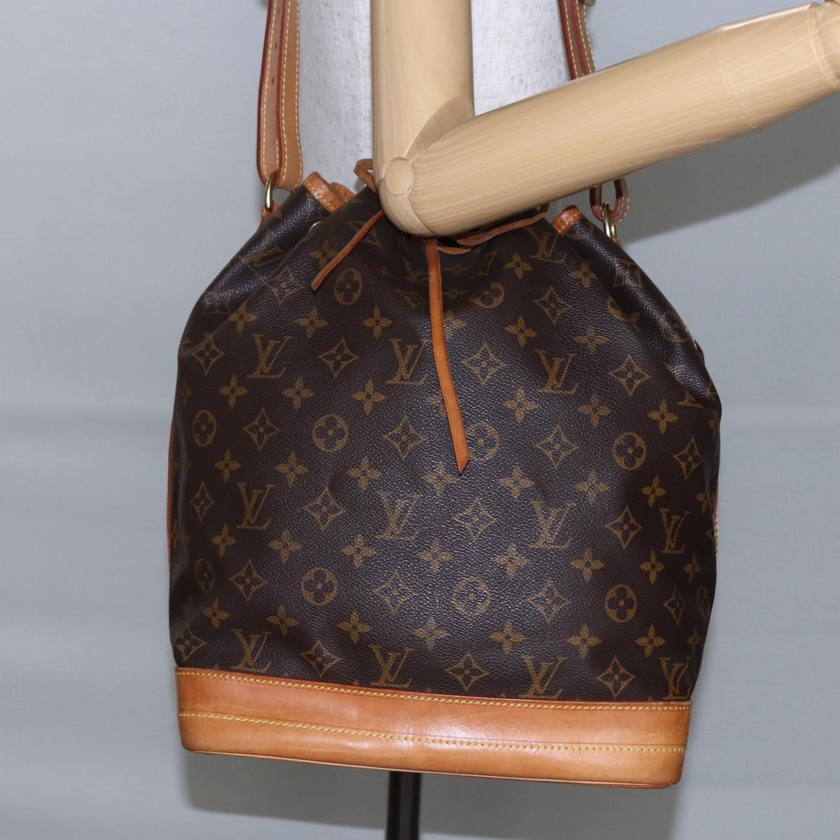 LOUIS VUITTON Monogram Noe Shoulder Bag M42224 LV Auth ki6005