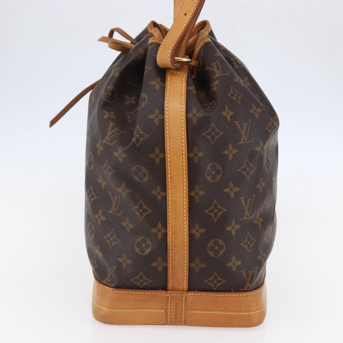 LOUIS VUITTON Monogram Noe Shoulder Bag M42224 LV Auth ki6005