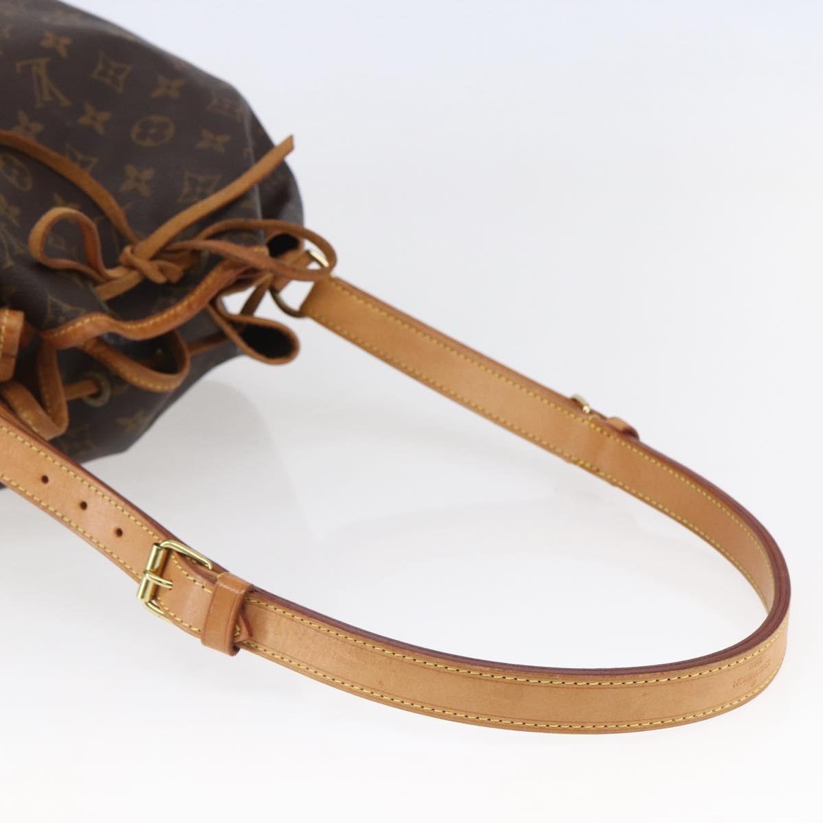 LOUIS VUITTON Monogram Noe Shoulder Bag M42224 LV Auth ki6005