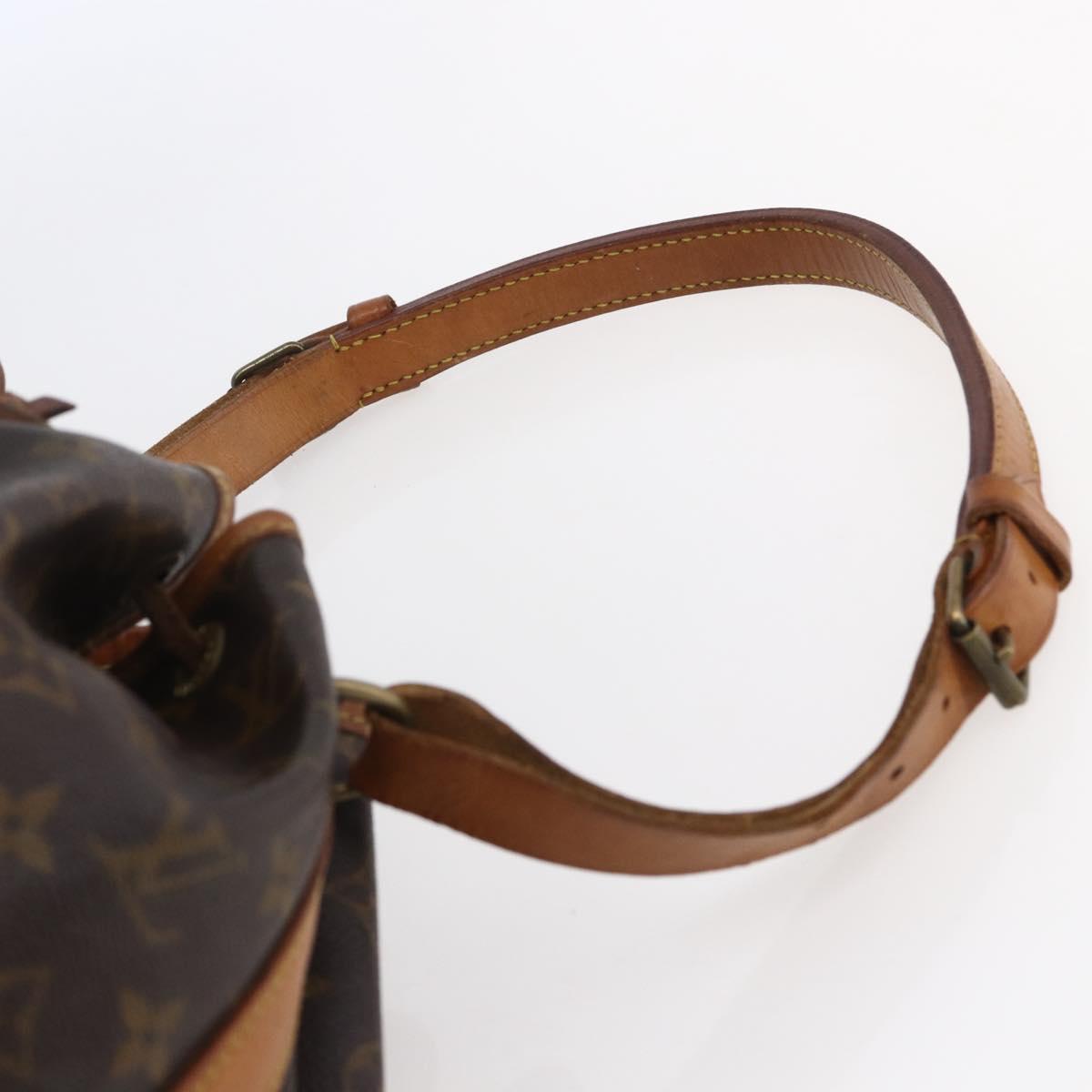 LOUIS VUITTON Monogram Noe Shoulder Bag M42224 LV Auth ki6006
