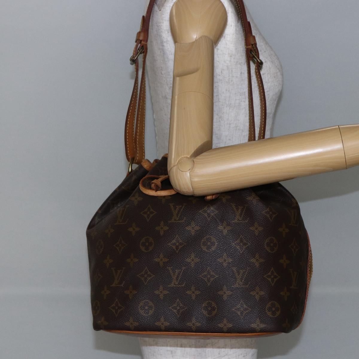 LOUIS VUITTON Monogram Petit Noe Shoulder Bag M42226 LV Auth ki6028