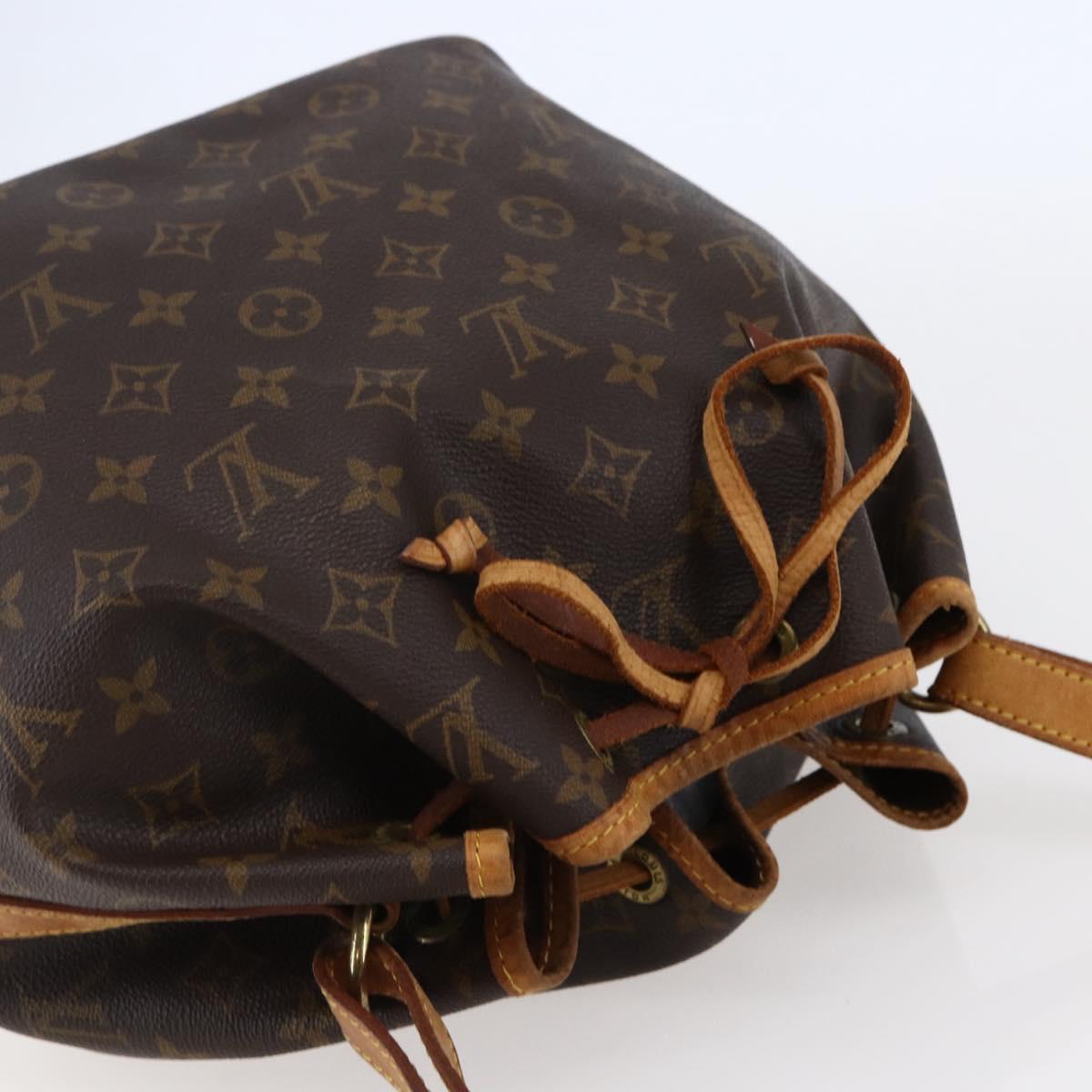 LOUIS VUITTON Monogram Petit Noe Shoulder Bag M42226 LV Auth ki6028