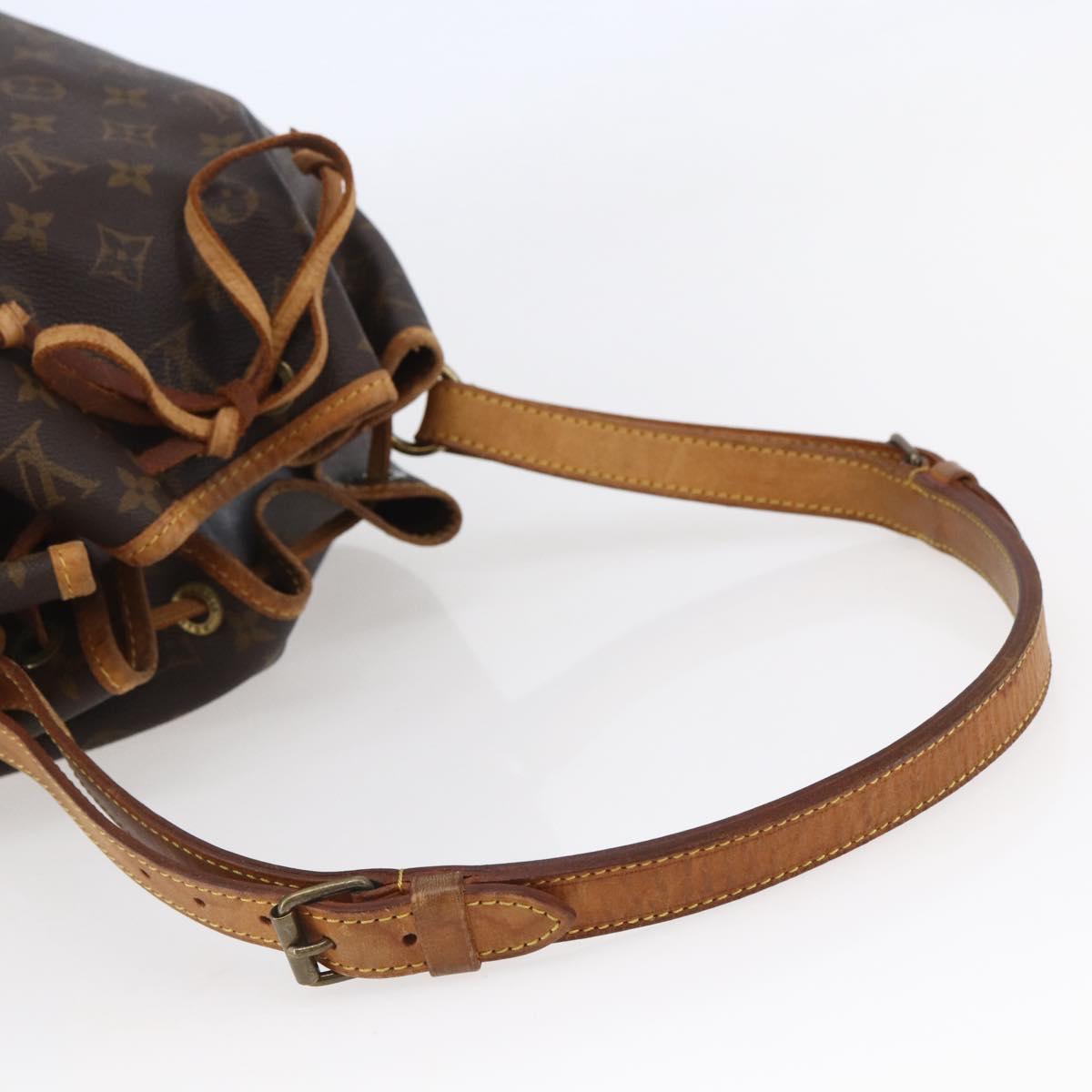 LOUIS VUITTON Monogram Petit Noe Shoulder Bag M42226 LV Auth ki6028