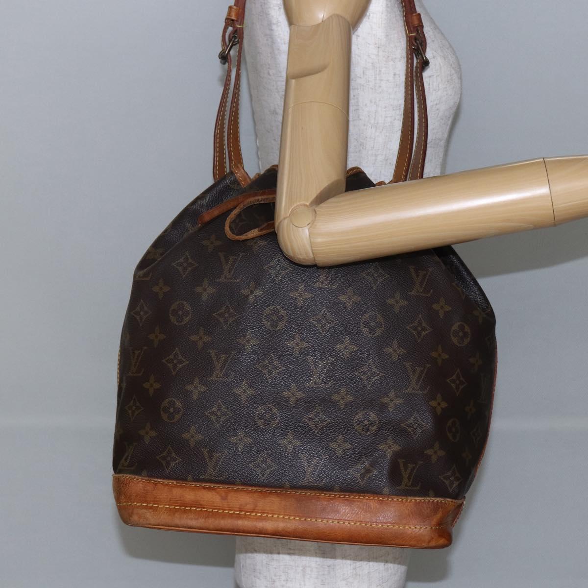 LOUIS VUITTON Monogram Noe Shoulder Bag M42224 LV Auth ki6086