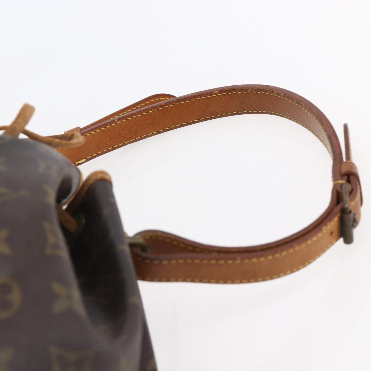 LOUIS VUITTON Monogram Noe Shoulder Bag M42224 LV Auth ki6086