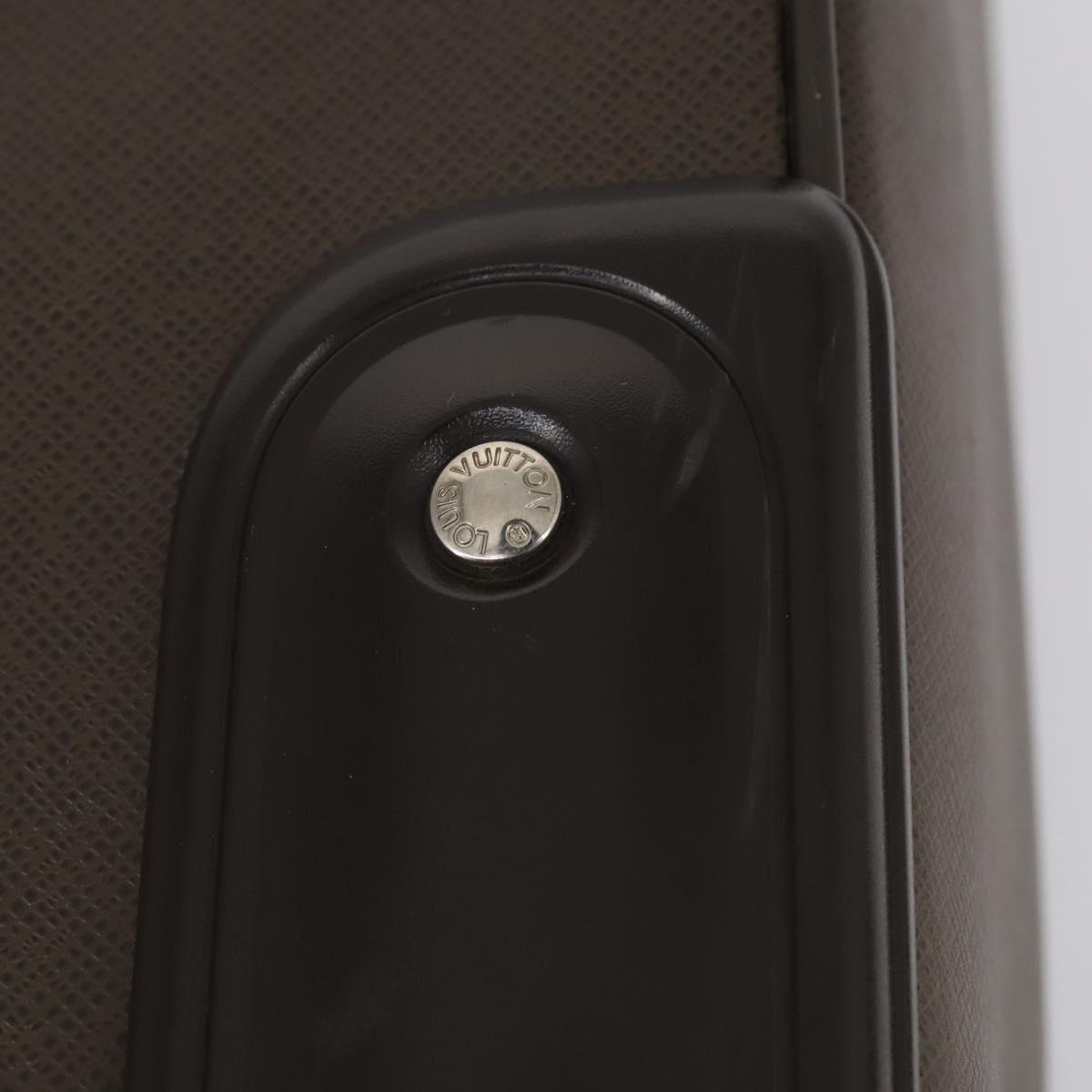 LOUIS VUITTON Taiga Pegas 45 Suitcase Grizzly M23314 LV Auth ki6093