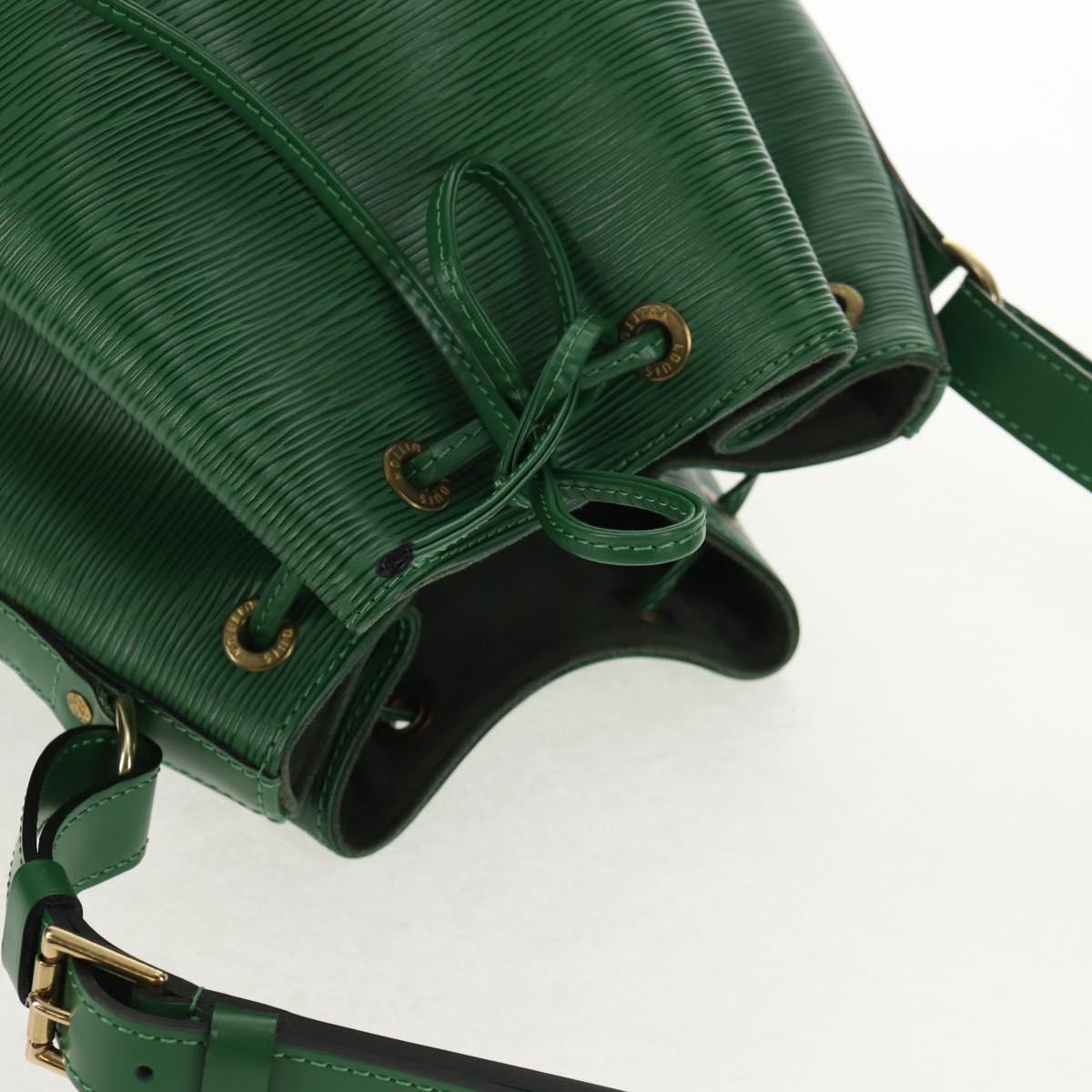 LOUIS VUITTON Epi Petit Noe Shoulder Bag Green M44104 LV Auth ki6095A