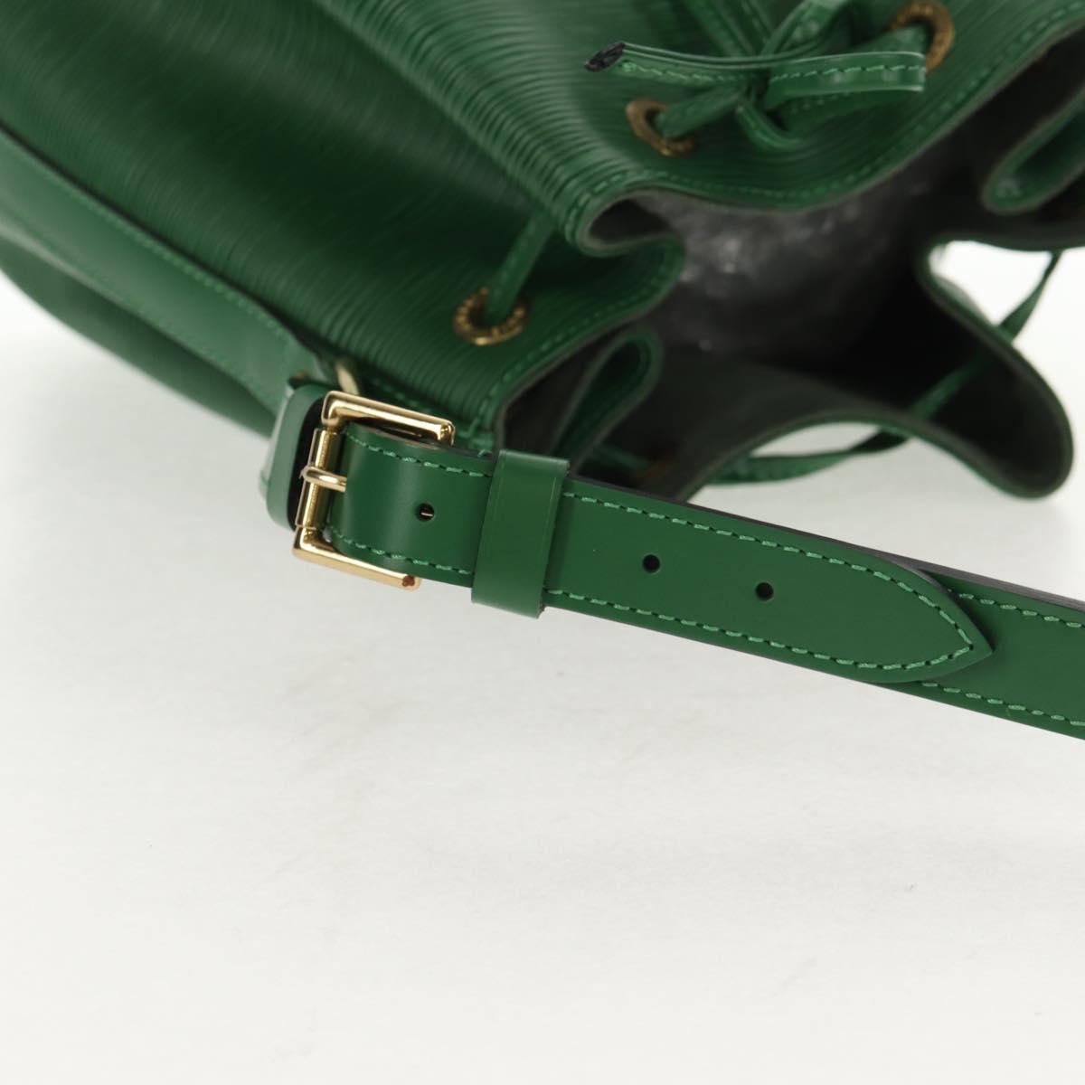 LOUIS VUITTON Epi Petit Noe Shoulder Bag Green M44104 LV Auth ki6095A
