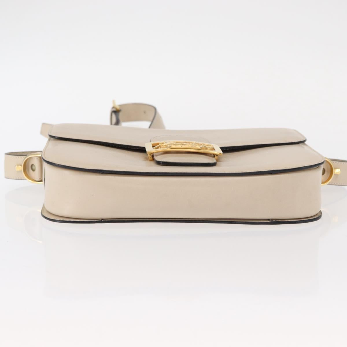 CELINE Horse Carriage Shoulder Bag Leather Cream Gold Auth ki6167