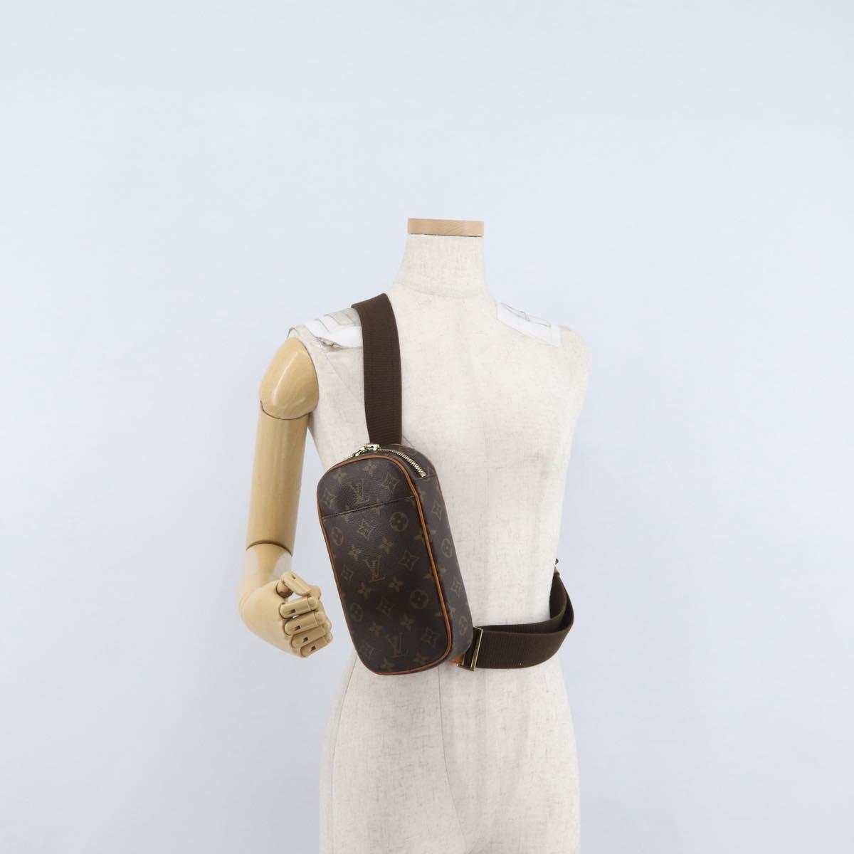 LOUIS VUITTON Monogram Pochette Gange Shoulder Bag M51870 LV Auth ki6458
