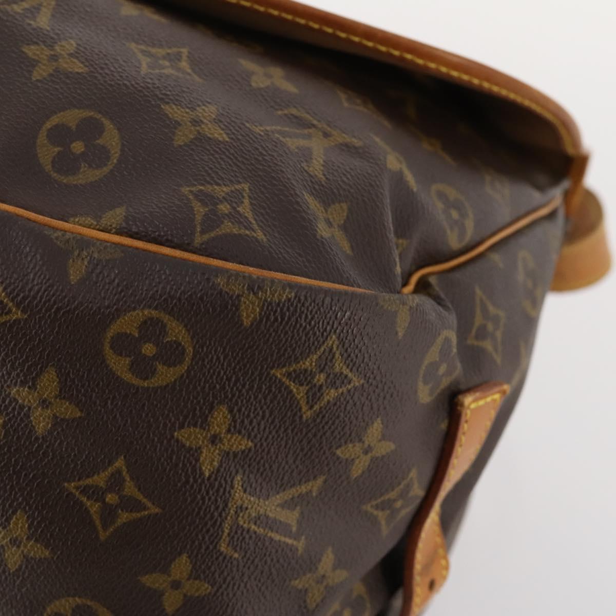 LOUIS VUITTON Monogram Saumur 35 Shoulder Bag M42254 LV Auth ki6534