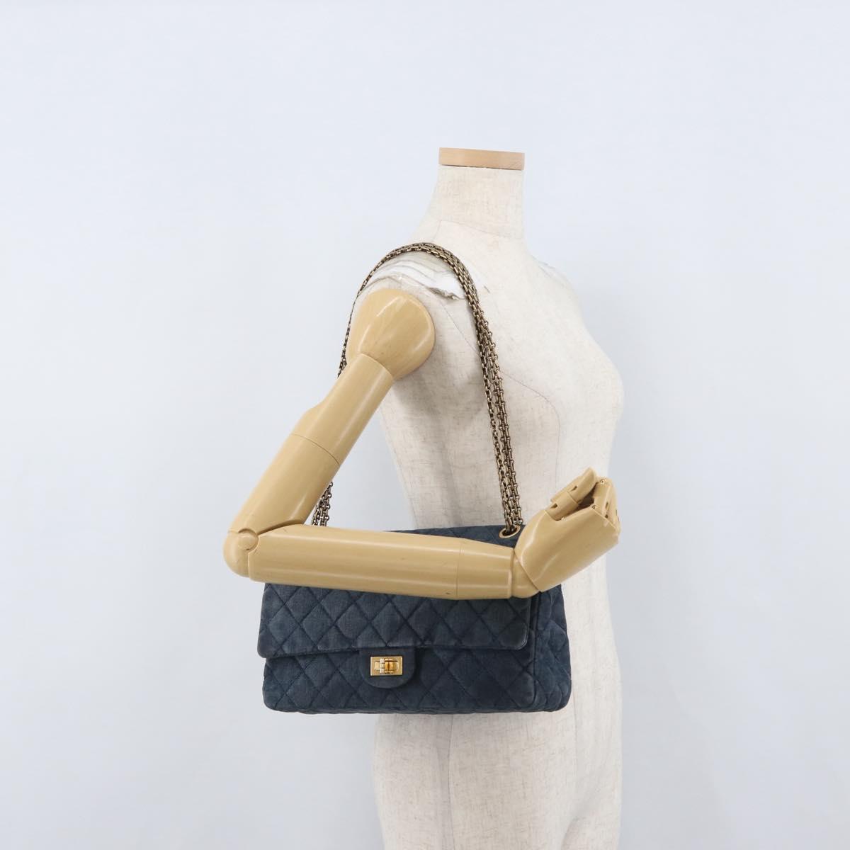 CHANEL Double Flap Chain Matelasse Shoulder Bag Denim Blue Gold CC Auth ki6569SAM