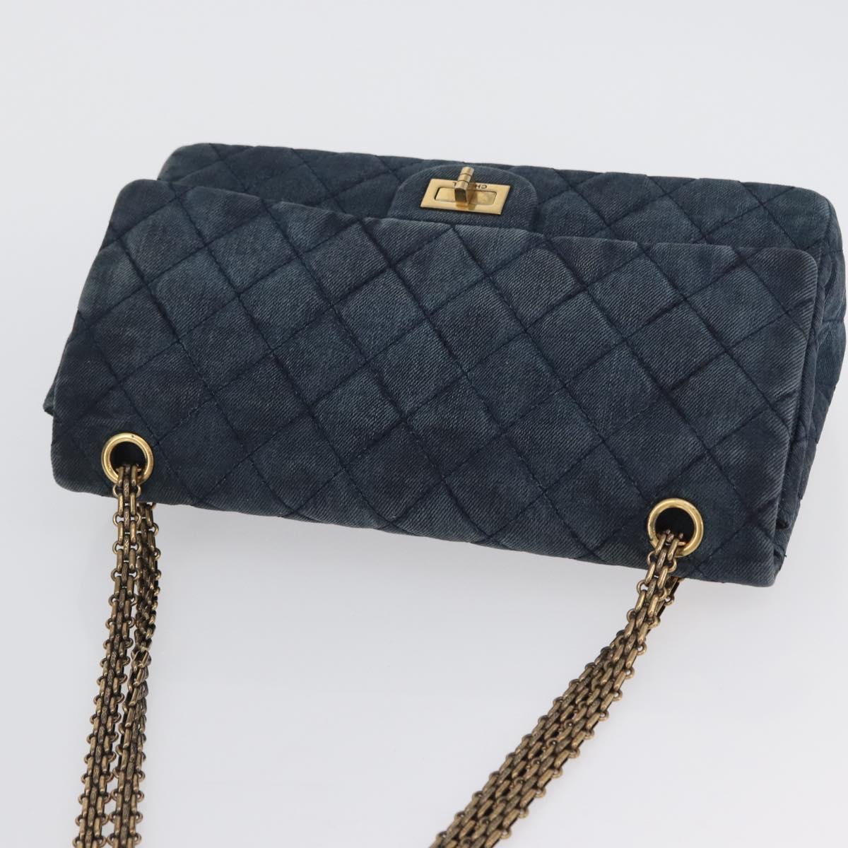 CHANEL Double Flap Chain Matelasse Shoulder Bag Denim Blue Gold CC Auth ki6569SAM