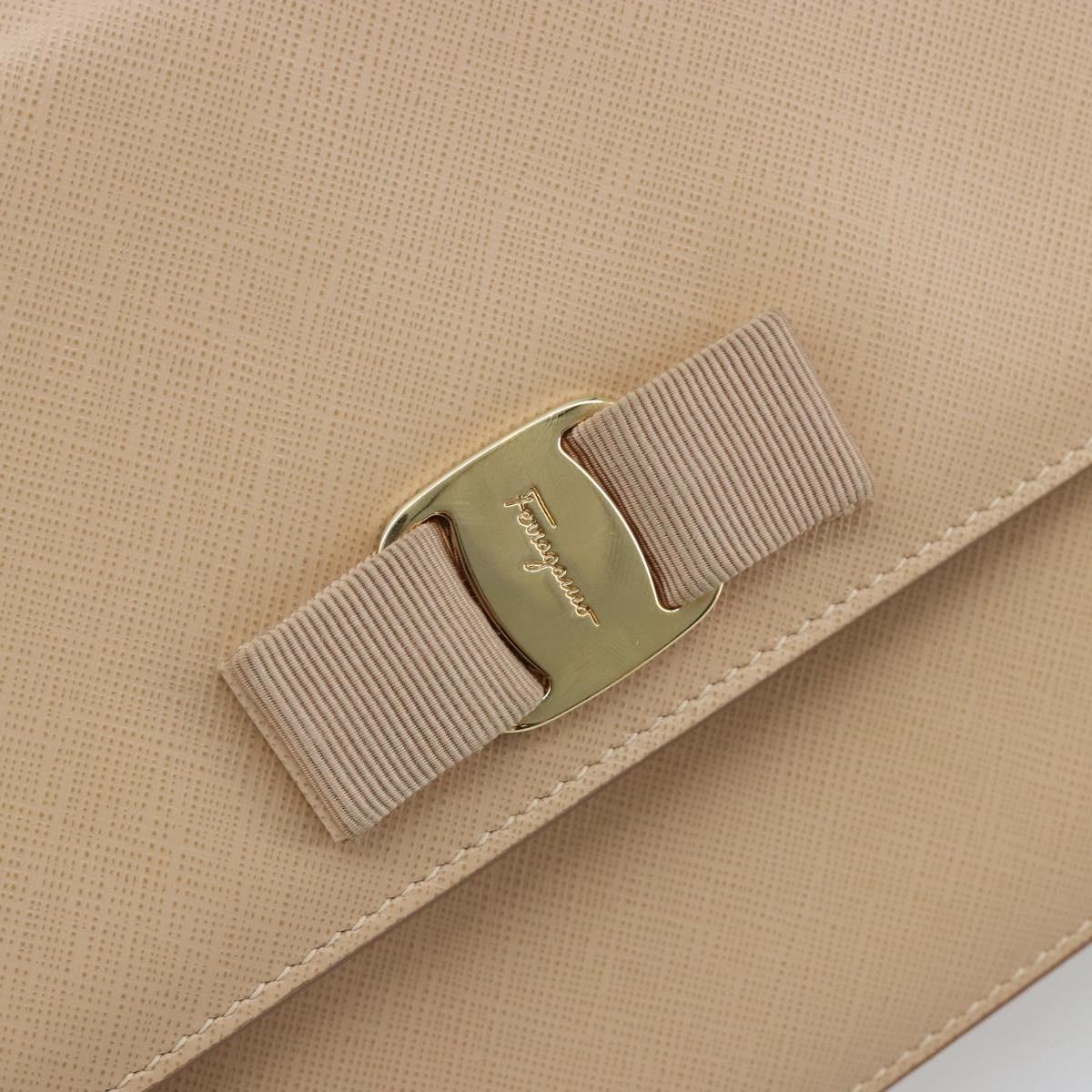 Salvatore Ferragamo Chain Shoulder Bag Leather Beige Gold Auth ki6669V