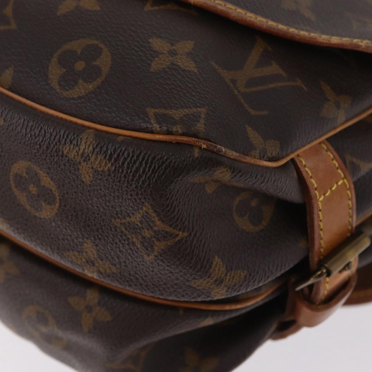 LOUIS VUITTON Monogram Saumur 30 Shoulder Bag M42256 LV Auth ki6796