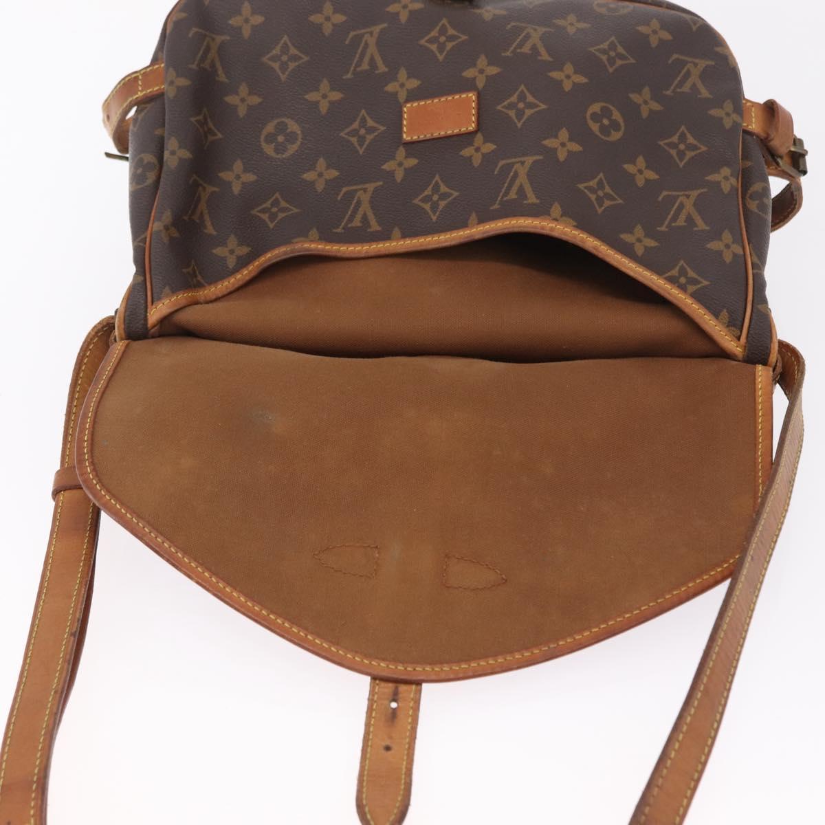 LOUIS VUITTON Monogram Saumur 30 Shoulder Bag M42256 LV Auth ki6796