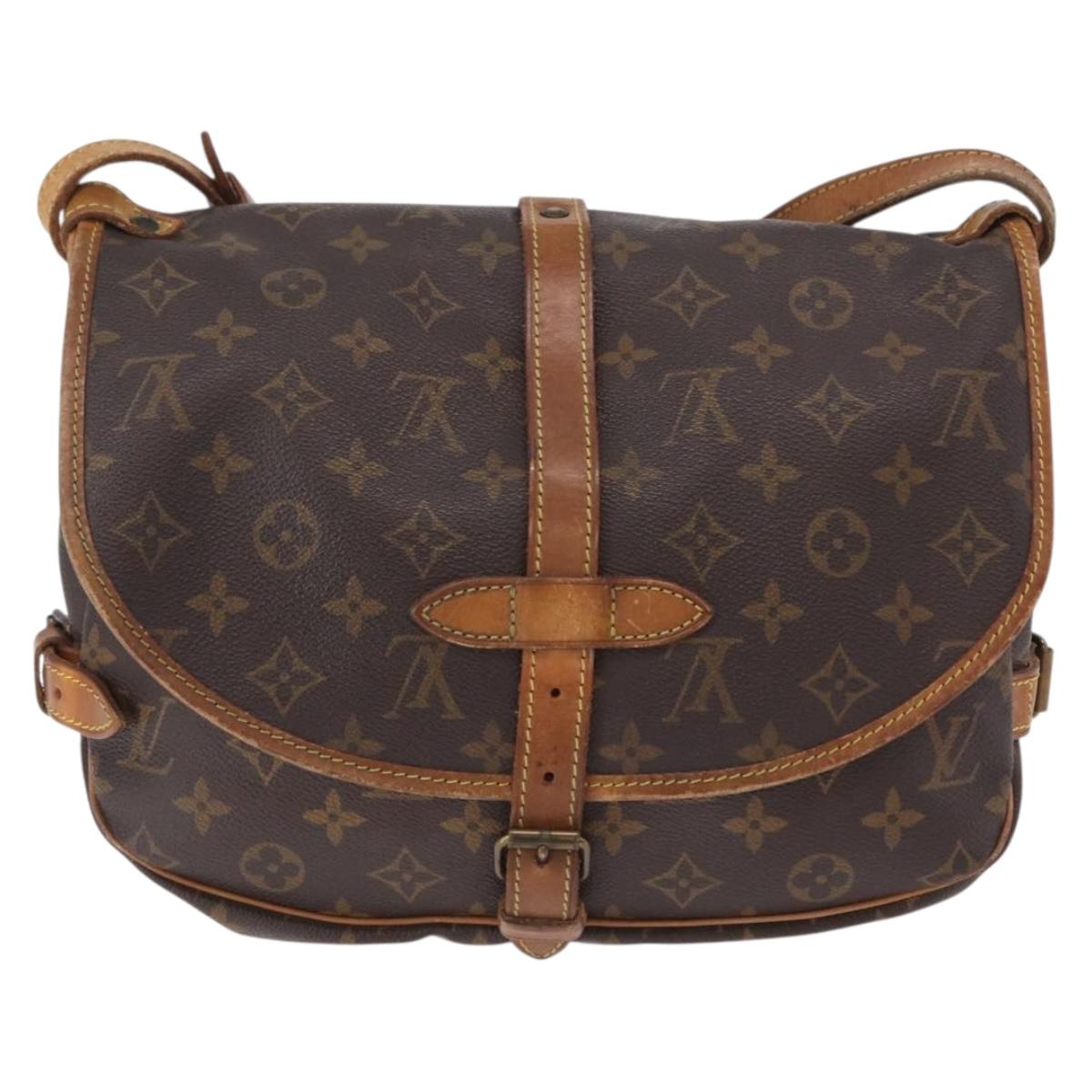 LOUIS VUITTON Monogram Saumur 30 Shoulder Bag M42256 LV Auth ki6796