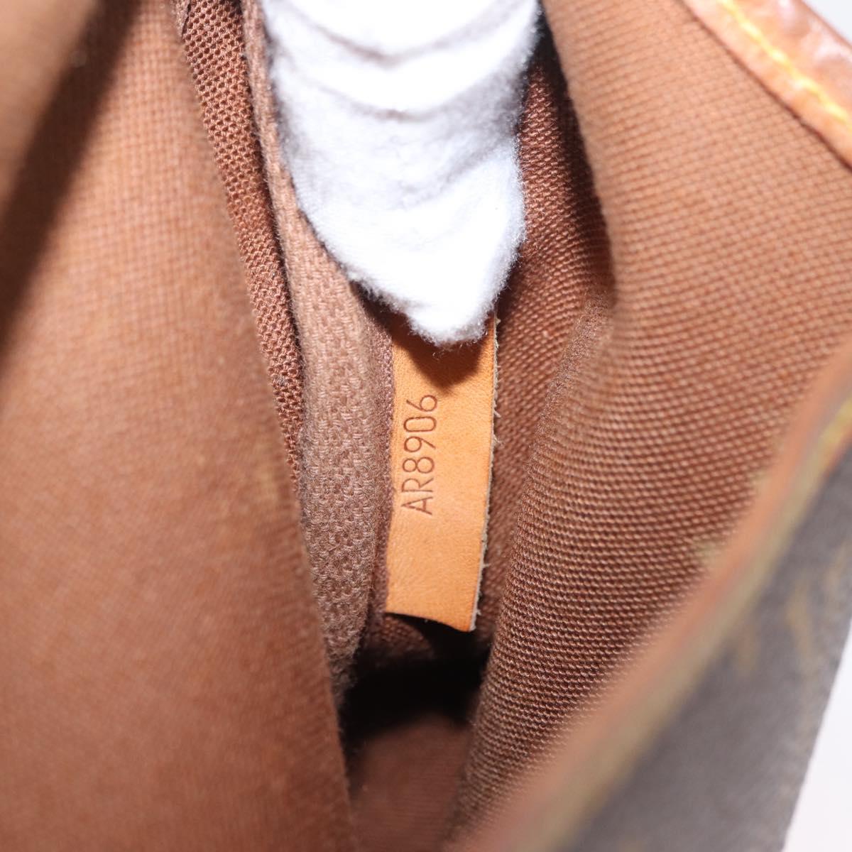 LOUIS VUITTON Monogram Saumur 30 Shoulder Bag M42256 LV Auth ki6796