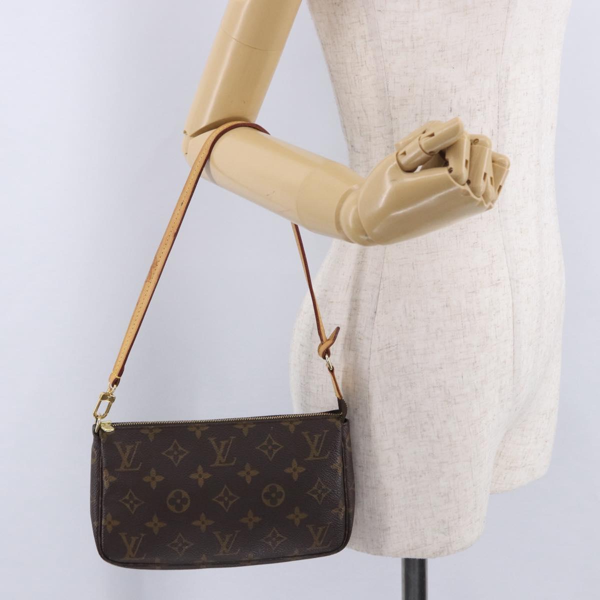 LOUIS VUITTON Monogram Pochette Accessoires Pouch M51980 LV Auth ki6843A