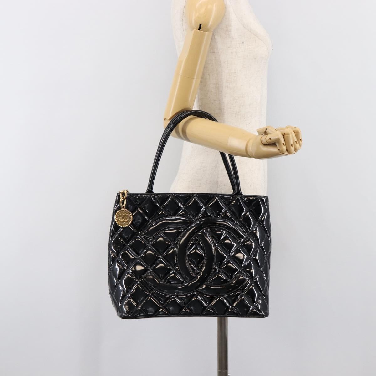 CHANEL COCO Mark Standard Tote Bag Patent Leather Black Gold CC Auth ki6845M