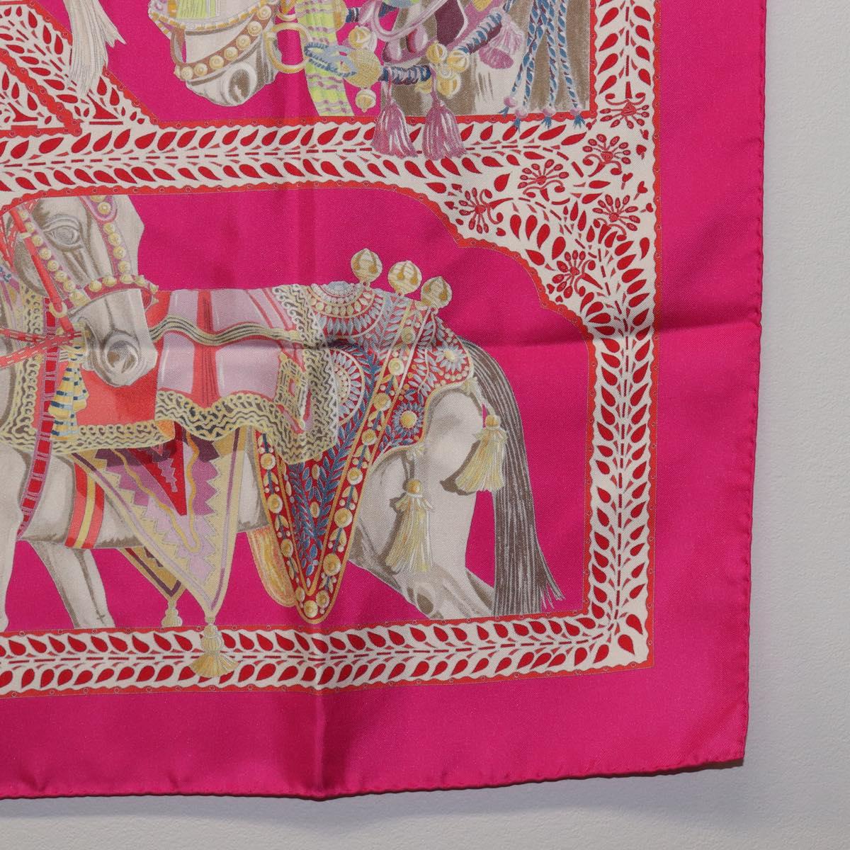 HERMES Carre 90 Scarf Silk Pink ""LA DANSE DU CHEVAL MARAWARI"" Auth ki6868M