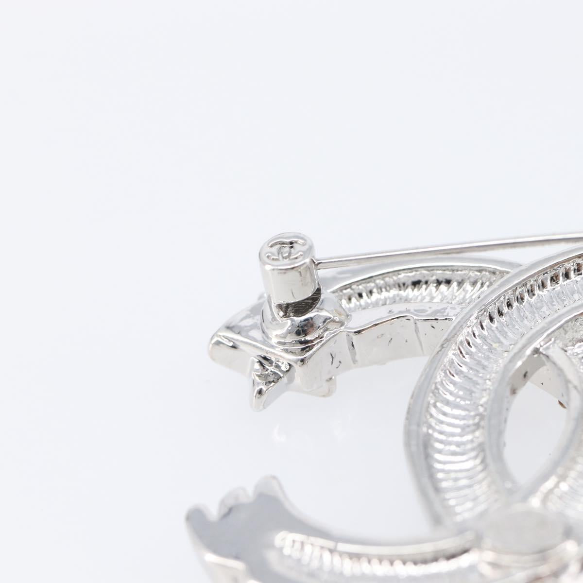 CHANEL Brooch Metal Silver CC Auth ki6897M