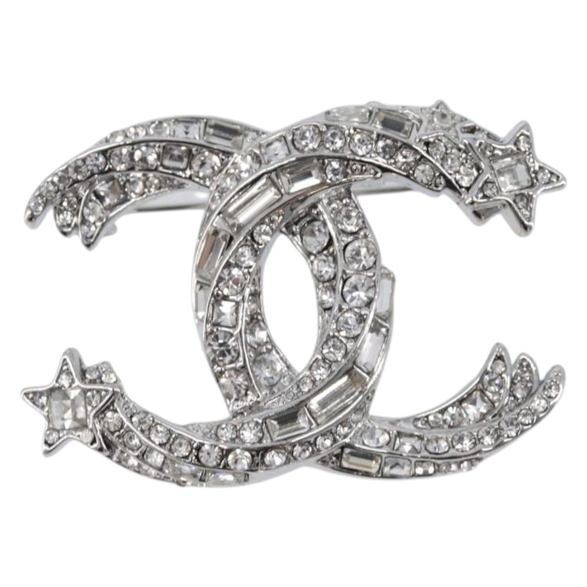 CHANEL Brooch Metal Silver CC Auth ki6897M