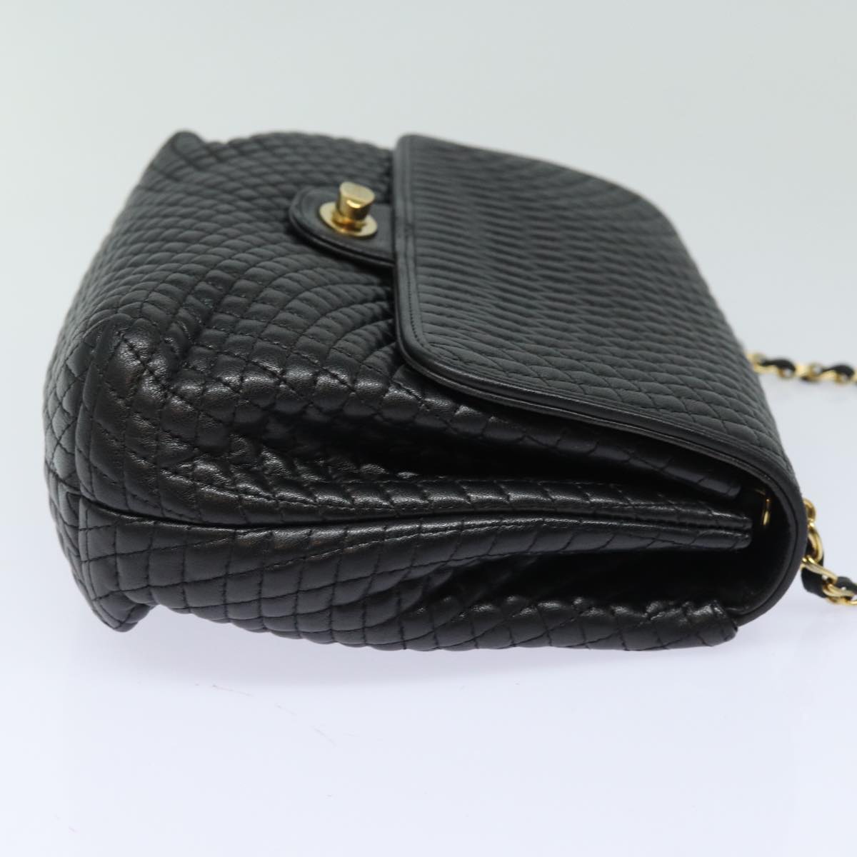 BALLY Quilted Chain Shoulder Bag Leather Black Auth kk270