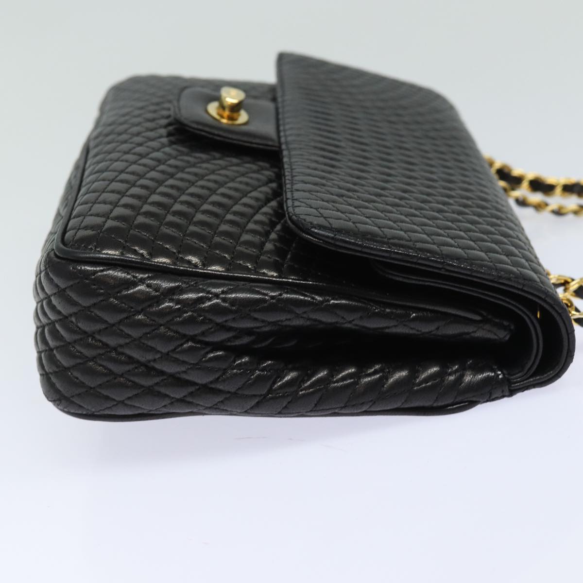 BALLY Quilted Chain Shoulder Bag Leather Black Auth kk282