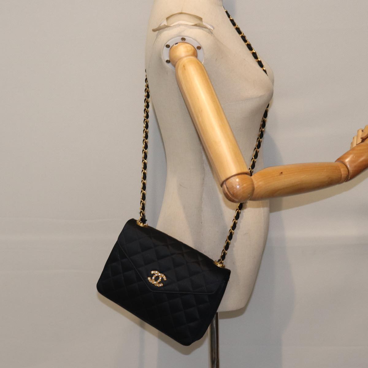 CHANEL Matelasse Stone Chain Shoulder Bag Satin Black CC Auth kk285V