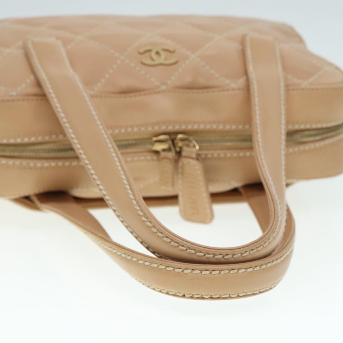 CHANEL Matelasse Wild Stitch Hand Bag Leather Beige Gold CC Auth kk334