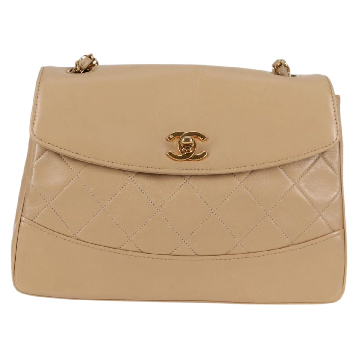 CHANEL Matelasse Chain Shoulder Bag Lamb Skin Beige Gold CC Auth kk467V
