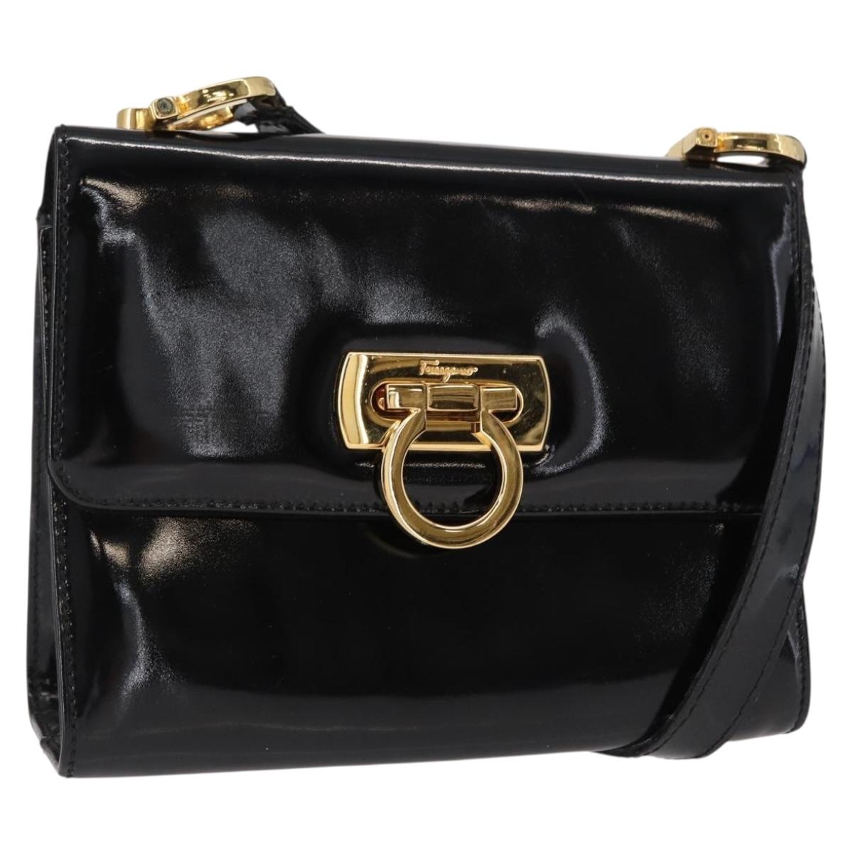Salvatore Ferragamo Gancini Shoulder Bag Enamel Black Gold Auth kk580
