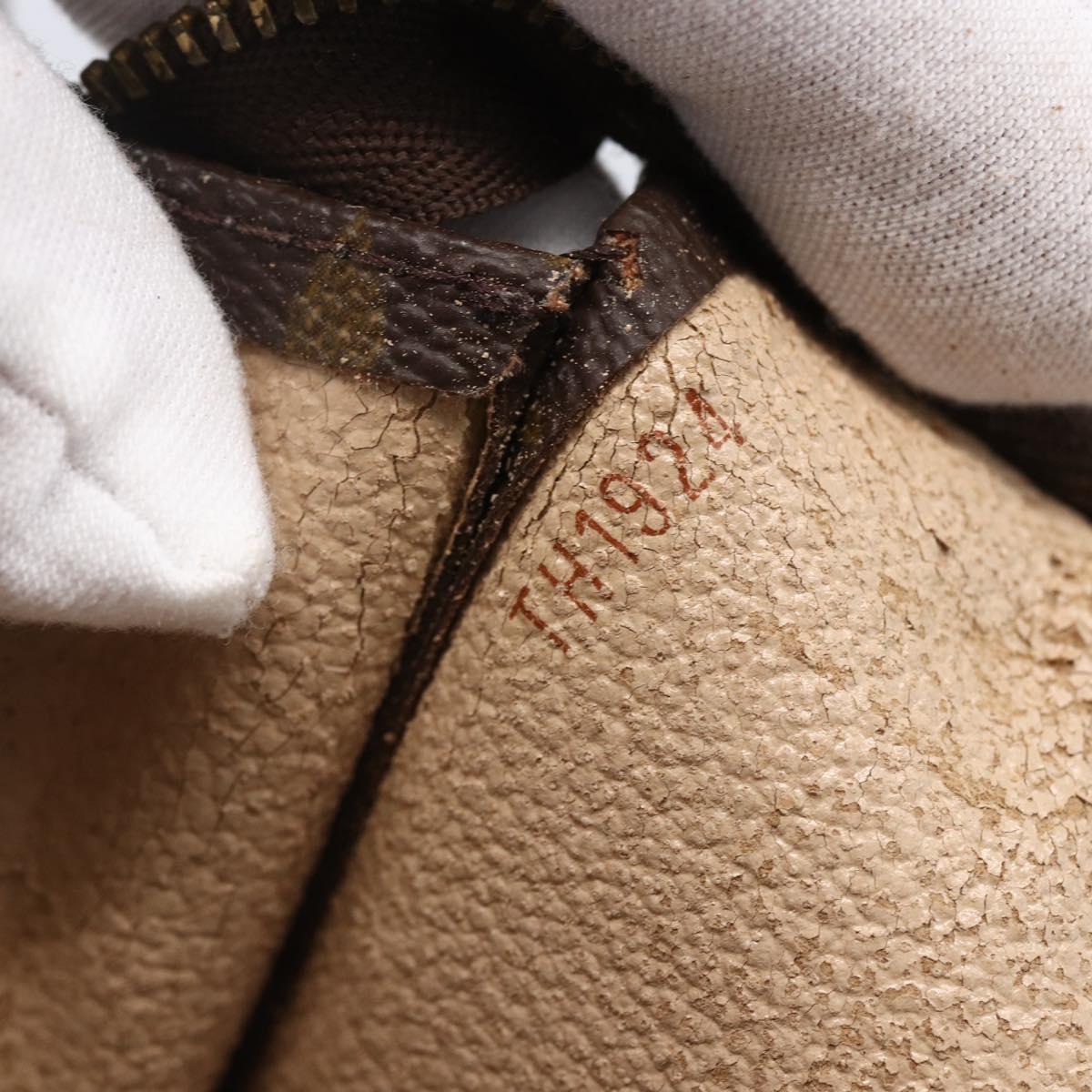 LOUIS VUITTON Monogram Poche Toilette 26 Pouch M47542 LV Auth kk587