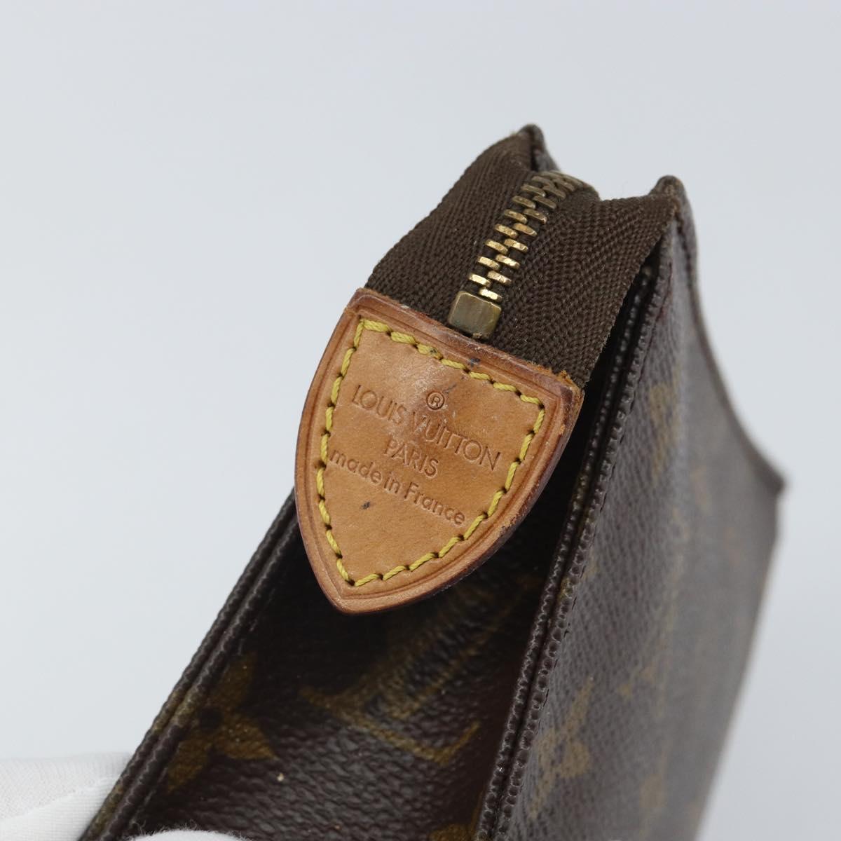 LOUIS VUITTON Monogram Poche Toilette 15 Pouch M47546 LV Auth kk611