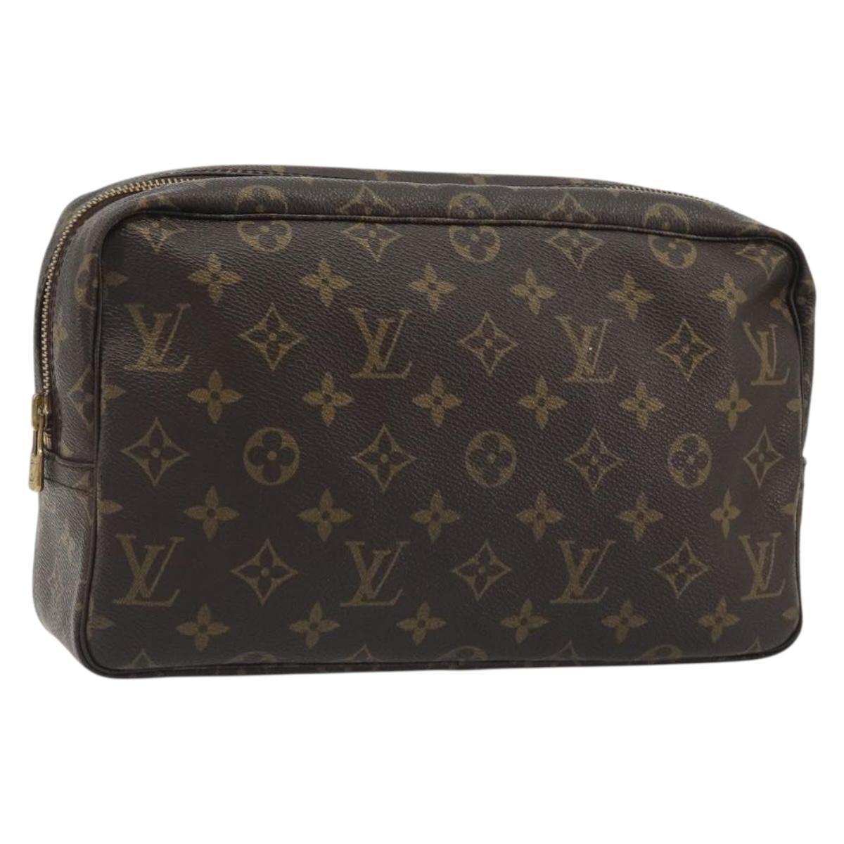 LOUIS VUITTON Monogram Trousse Toilette 28 Clutch Bag M47522 LV Auth kk701A