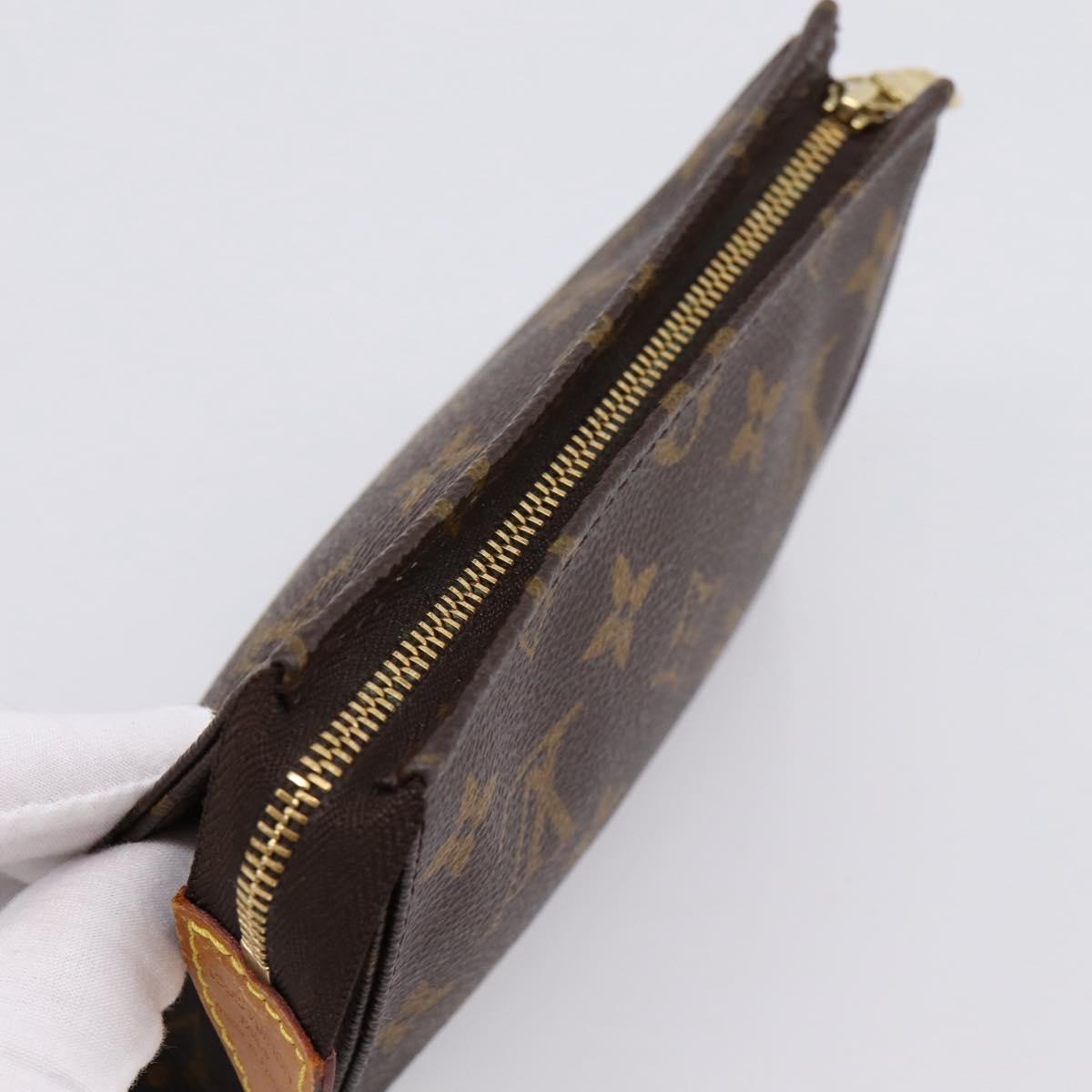 LOUIS VUITTON Monogram Poche Toilette 15 Pouch M47546 LV Auth kk721