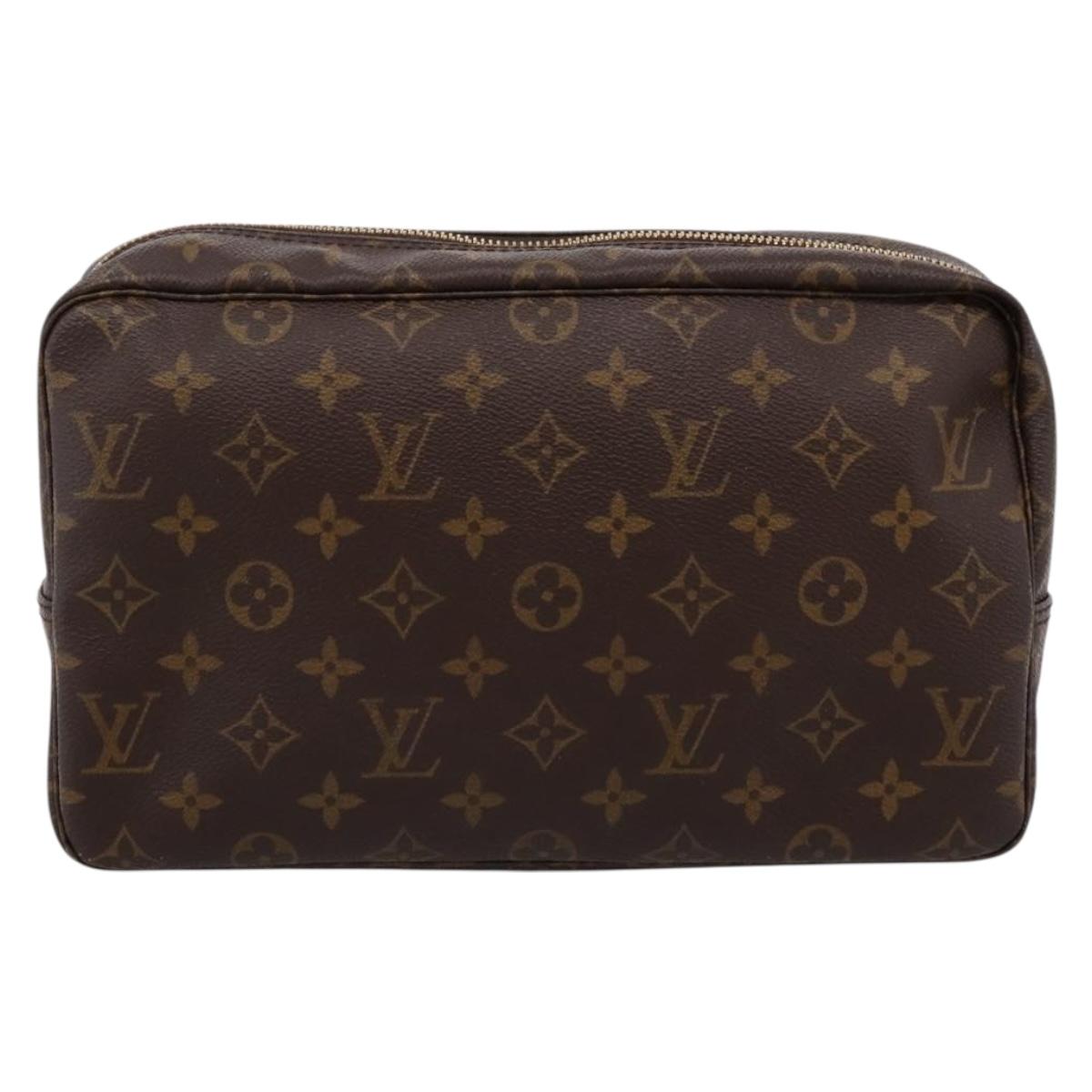 LOUIS VUITTON Monogram Trousse Toilette 28 Clutch Bag M47522 LV Auth kk724