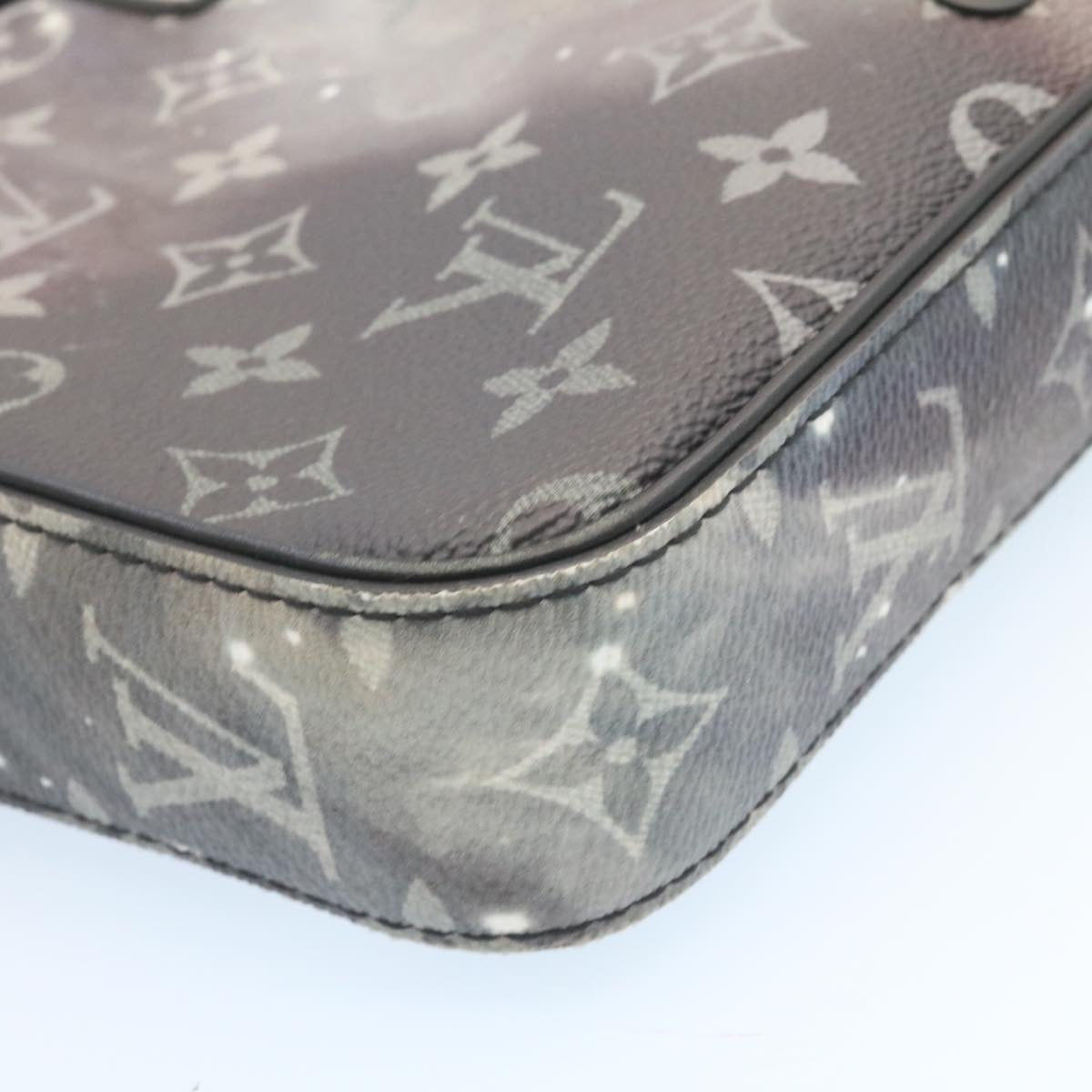 LOUIS VUITTON Monogram Galaxy Alpha Messenger Shoulder Bag M44165 LV Auth knn044