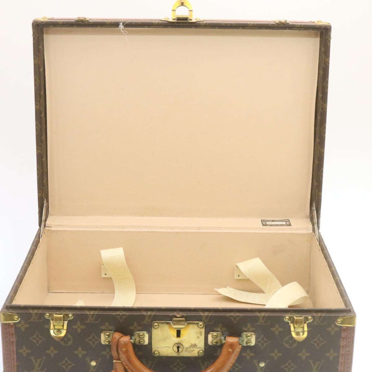 LOUIS VUITTON Monogram Cotteville 50 Trunk Vintage M21422 LV Auth knn056