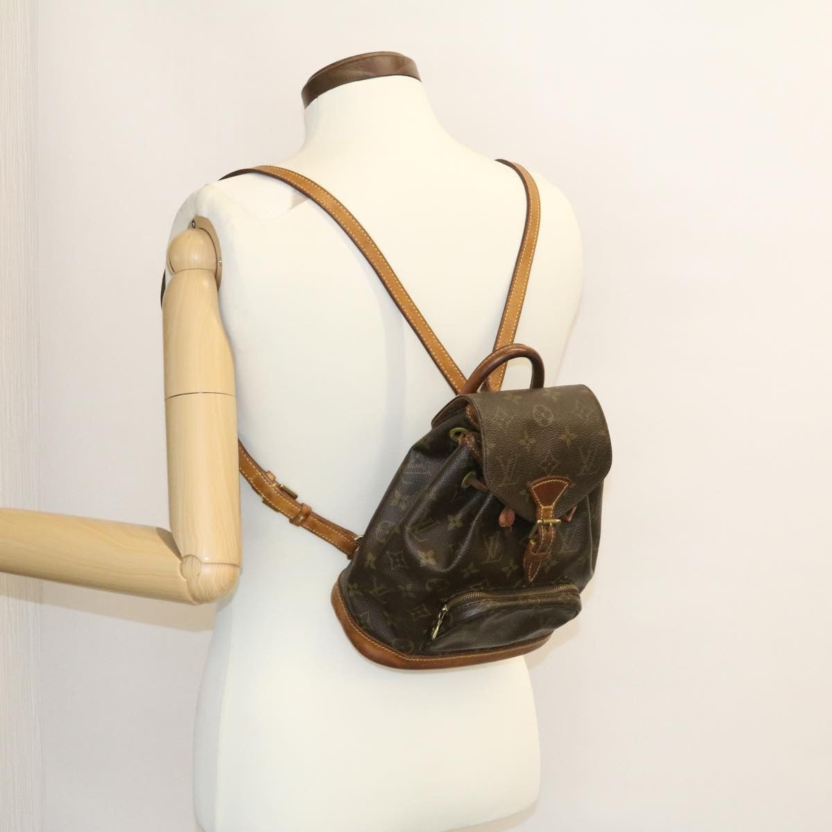 LOUIS VUITTON Monogram Montsouris PM Backpack M51137 LV Auth lc047