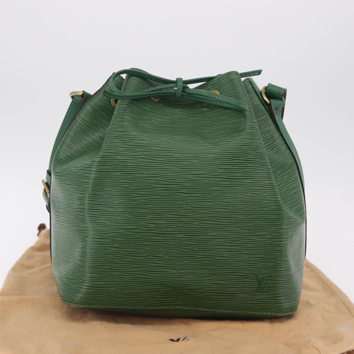 LOUIS VUITTON Epi Petit Noe Shoulder Bag Green M44104 LV Auth LN011V