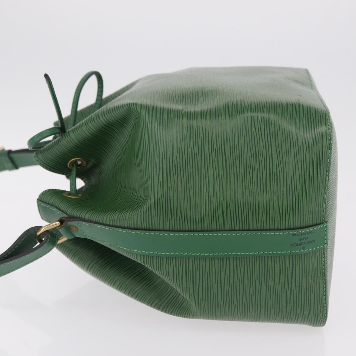 LOUIS VUITTON Epi Petit Noe Shoulder Bag Green M44104 LV Auth LN011V